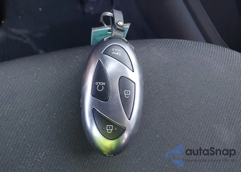 2025 Hyundai Tucson Sel from USA, damaged, VIN 5NMJB3DE9SH529519